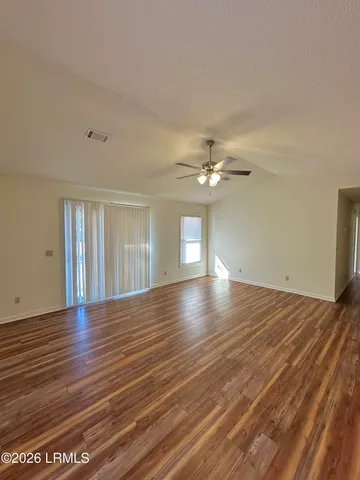 $1,600 | 645 Fort Frederick Circle, Port Royal, SC 29935