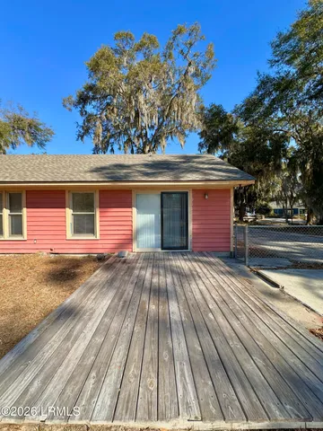 $1,600 | 645 Fort Frederick Circle, Port Royal, SC 29935