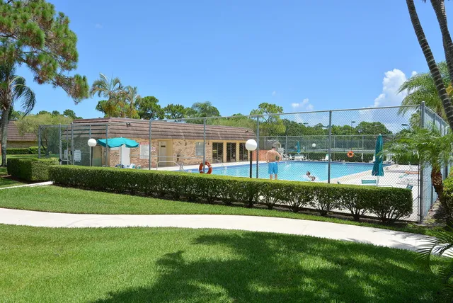 $220,000 | 5818 Southeast Windsong Lane, Unit 212, Stuart, FL 34997