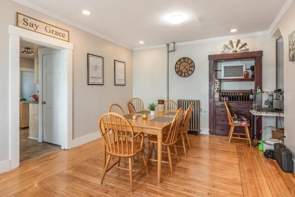 $4,450 | 109 Chestnut Street, Unit 109, Waltham, MA 02453