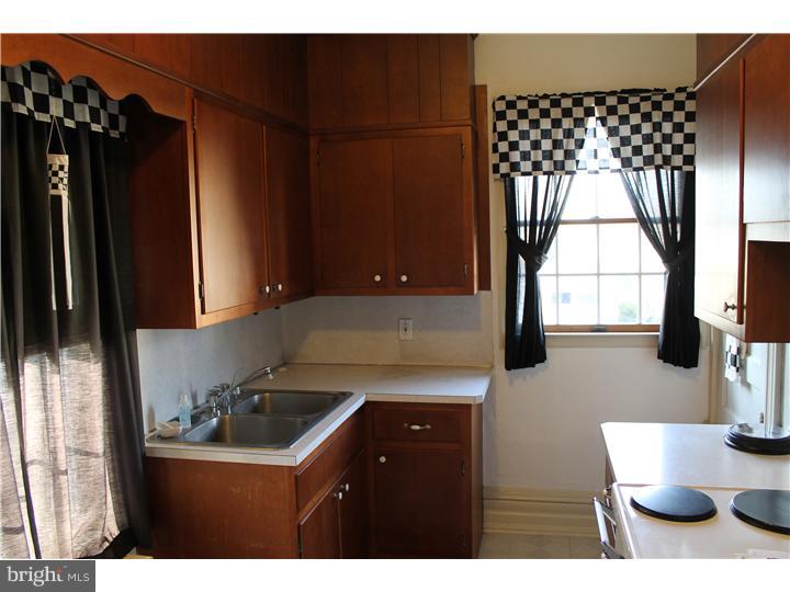 1161 North Pleasantview Road Pottstown, PA 19464 - Photo 3 of 11 Gallery Image 3