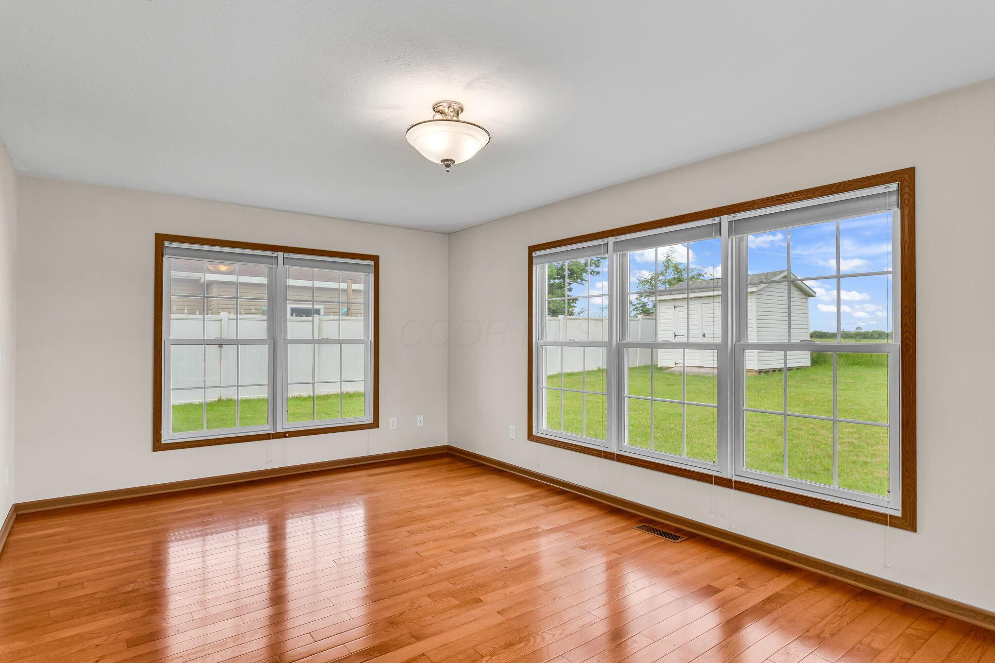 159 Hathaway Road West Jefferson, OH 43162 - Photo 8 of 51 35-web-or-mls-159HathawayRoad_Hommati102