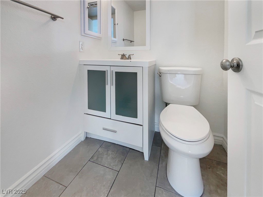 4870 Summerhill Road Las Vegas, NV 89121 - Photo 17 of 26