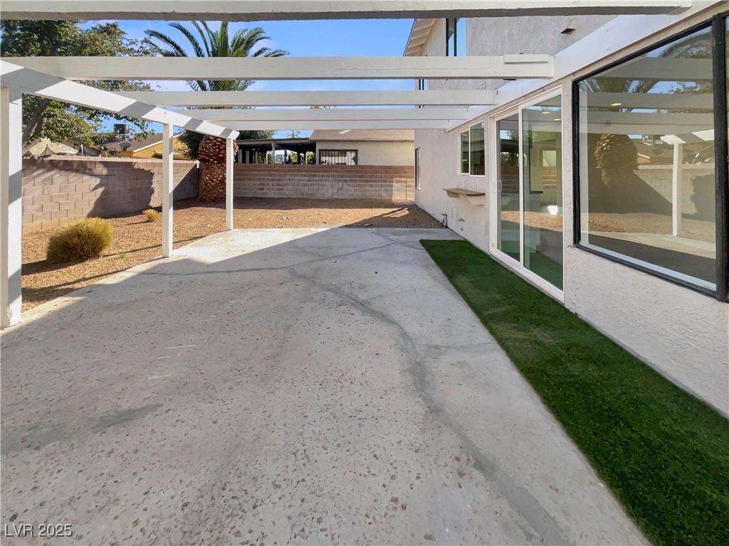 4870 Summerhill Road Las Vegas, NV 89121 - Photo 24 of 26