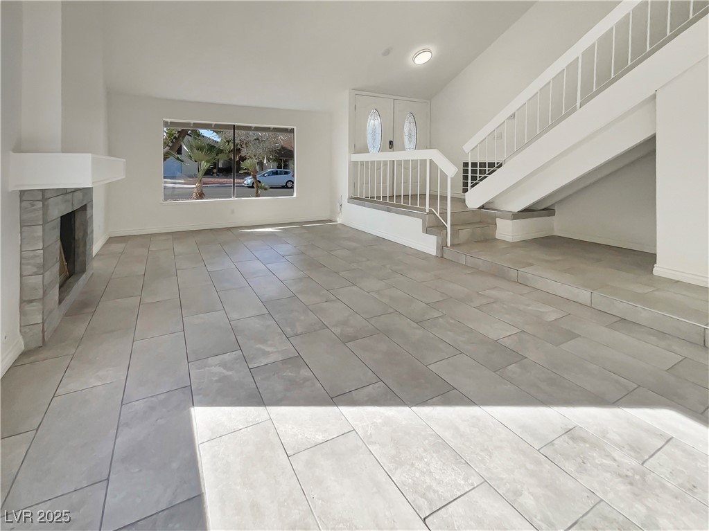 4870 Summerhill Road Las Vegas, NV 89121 - Photo 8 of 26