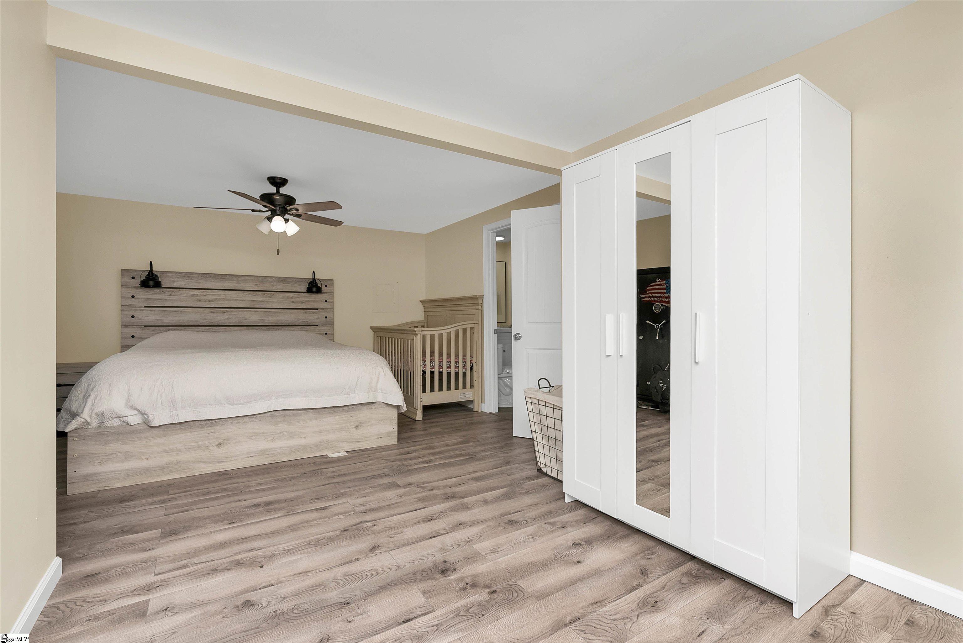 8451 Cross Anchor Road Enoree, SC 29335 - Photo 12 of 36