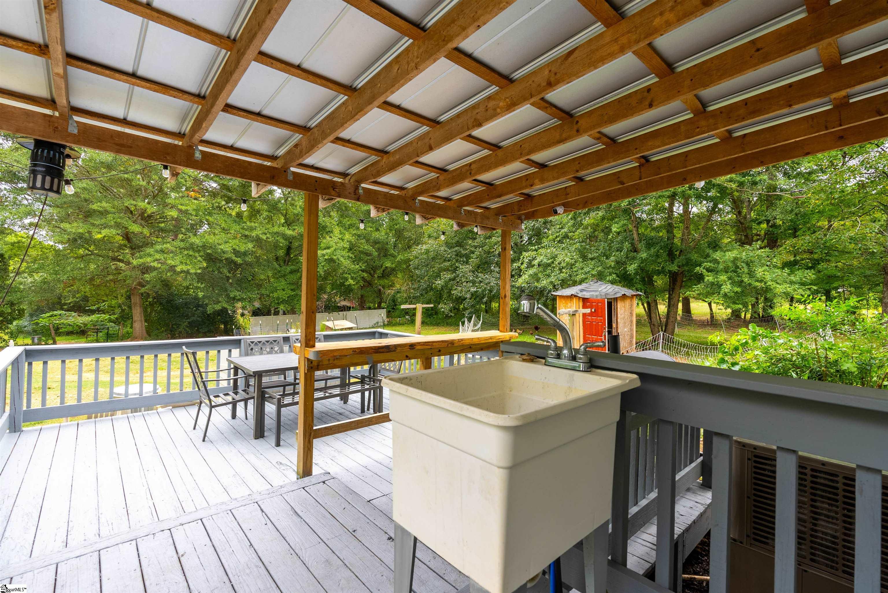 8451 Cross Anchor Road Enoree, SC 29335 - Photo 19 of 36