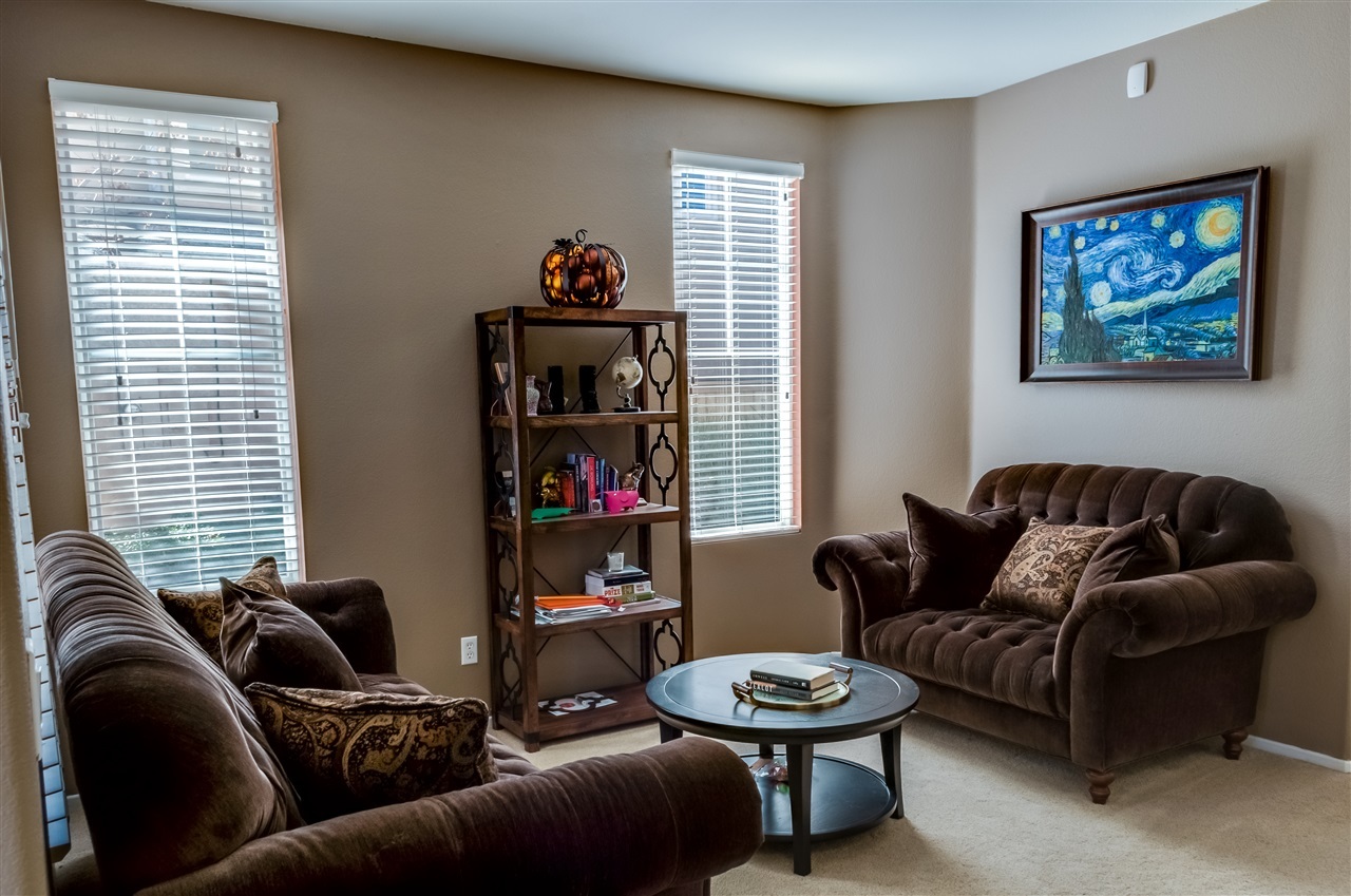 1812 Sheep Ranch Loop Chula Vista, CA 91913 - Photo 4 of 25