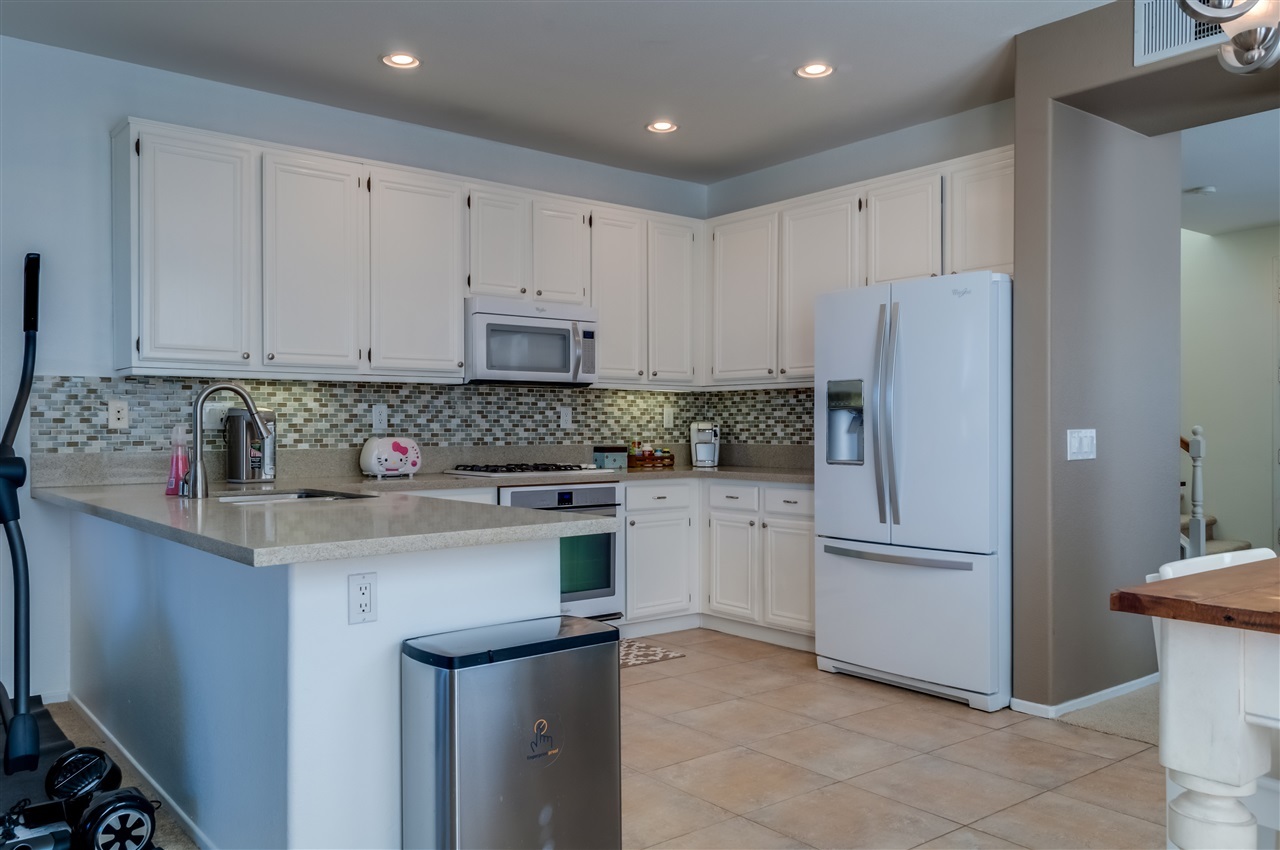 1812 Sheep Ranch Loop Chula Vista, CA 91913 - Photo 7 of 25