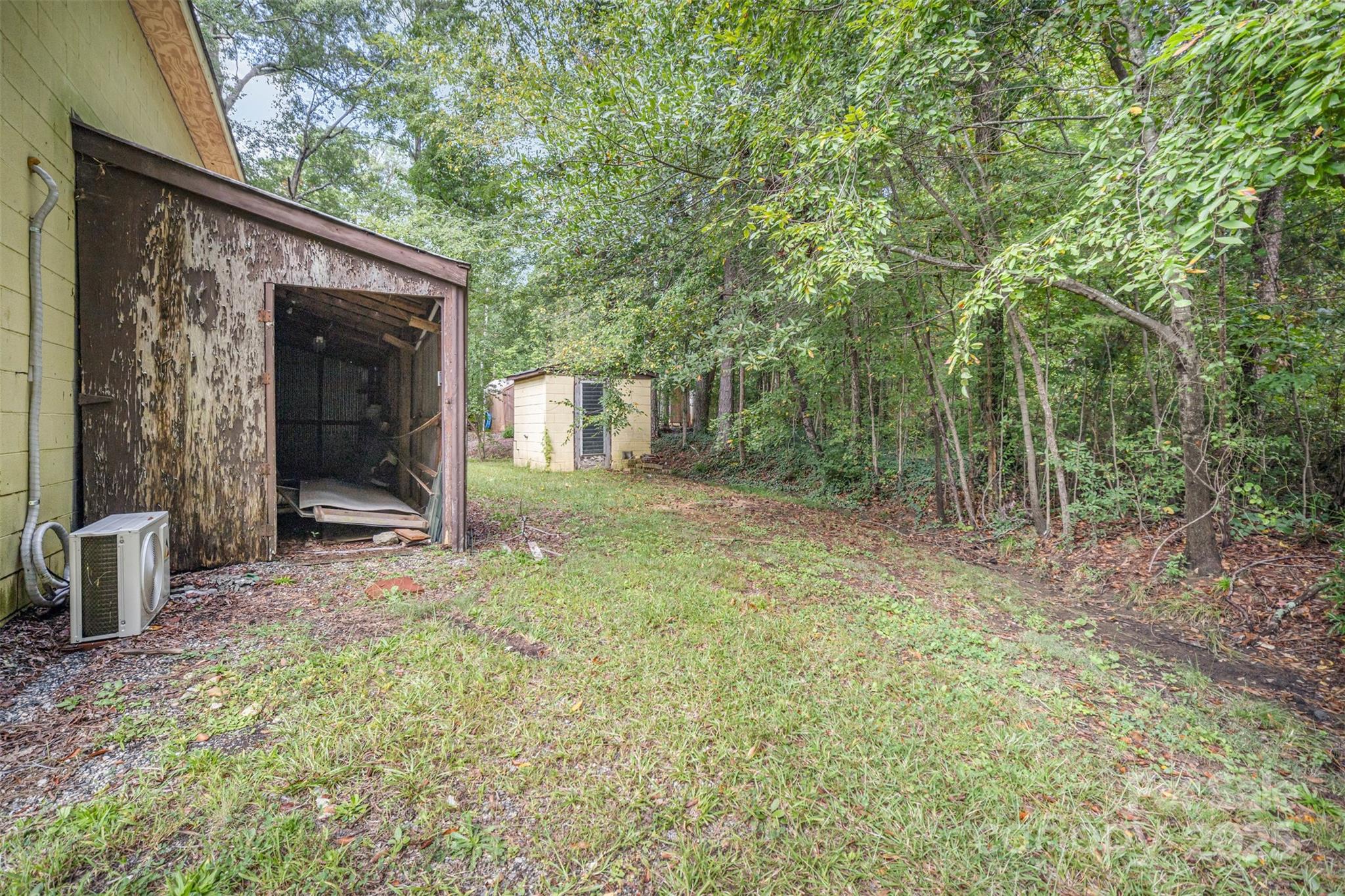 5208 Hickory Grove Road Mount Holly, NC 28120 - Photo 37 of 48