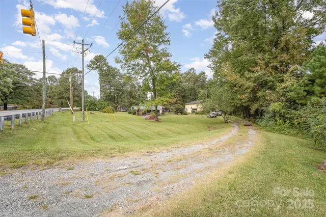 $275,000 | 5208 Hickory Grove Road, Mount Holly, NC 28120