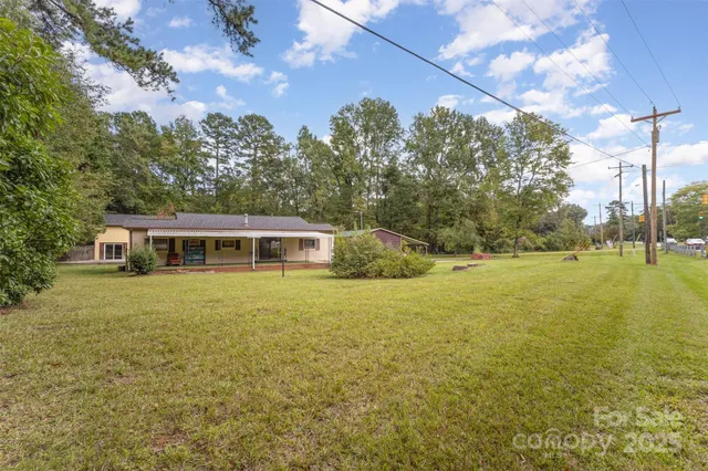 $275,000 | 5208 Hickory Grove Road, Mount Holly, NC 28120