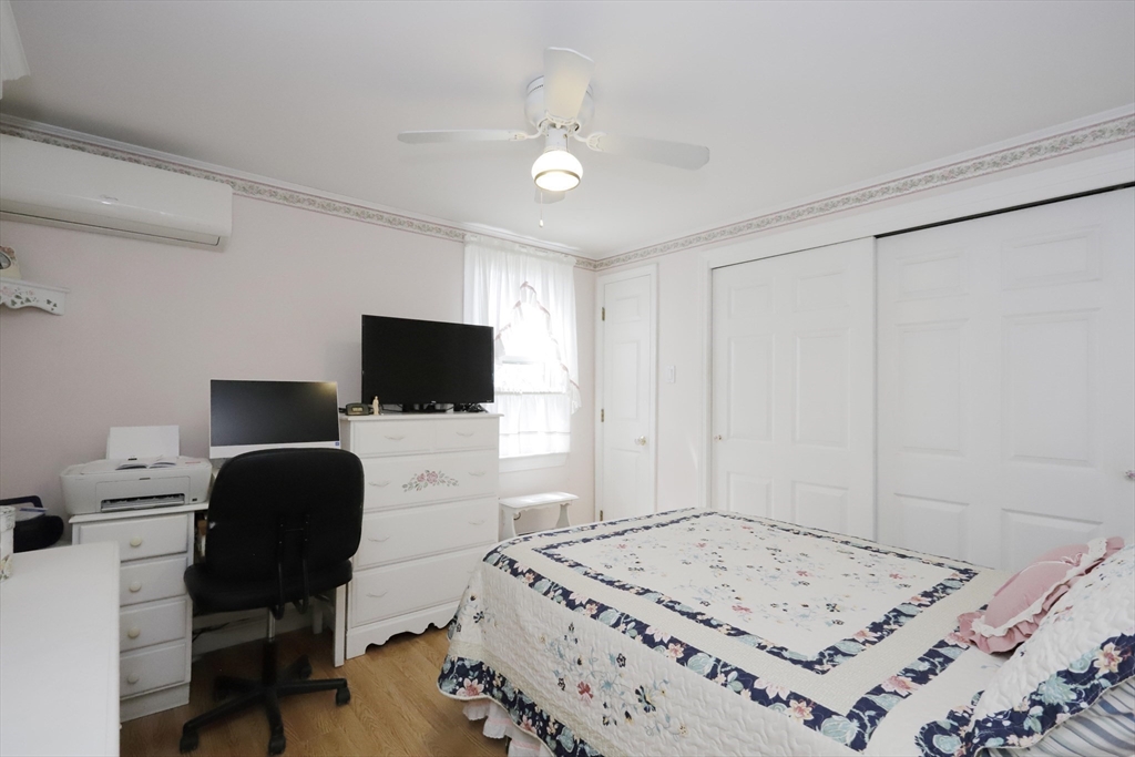 35 Point Street Fairhaven, MA 02719 - Photo 34 of 36