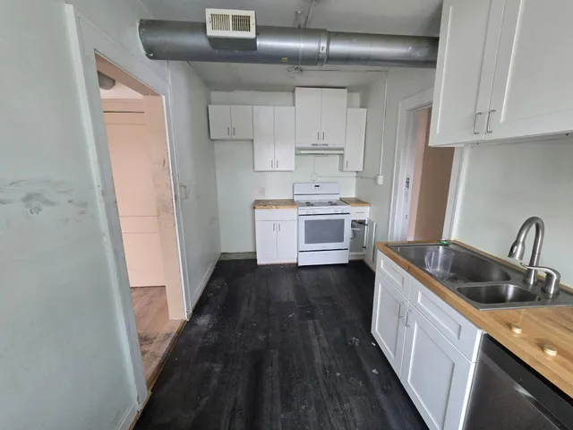 $325,000 | 3245 Penn Avenue North, Minneapolis, MN 55412