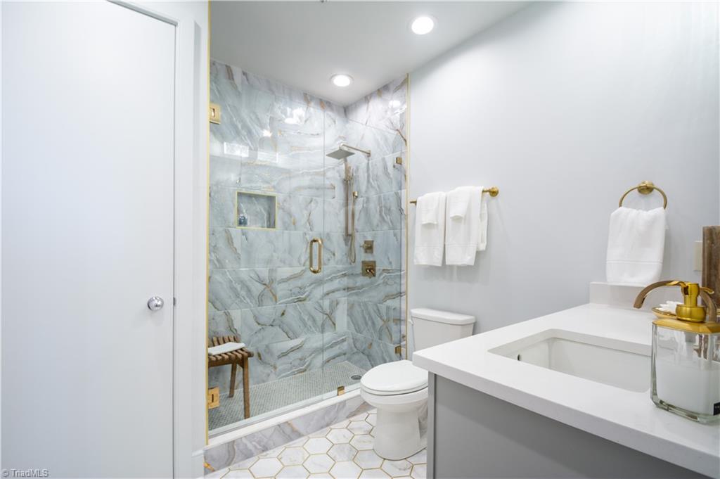317 West High Avenue, Unit 15A High Point, NC 27260 - Photo 24 of 38