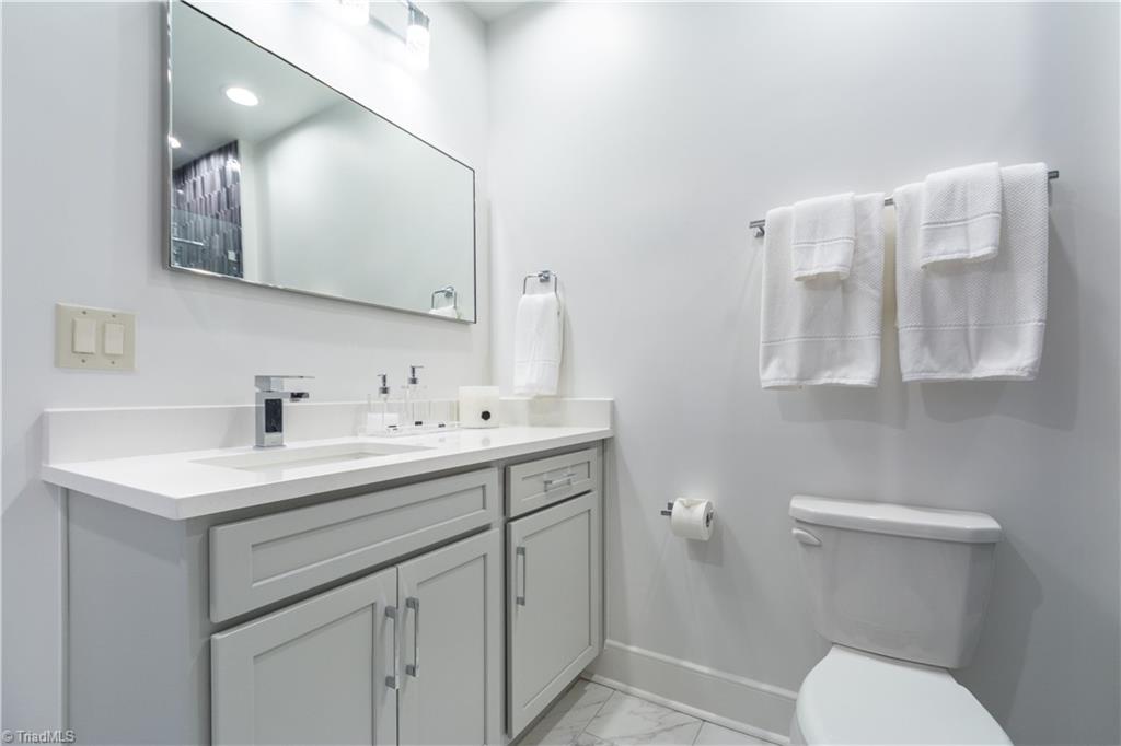 317 West High Avenue, Unit 15A High Point, NC 27260 - Photo 33 of 38