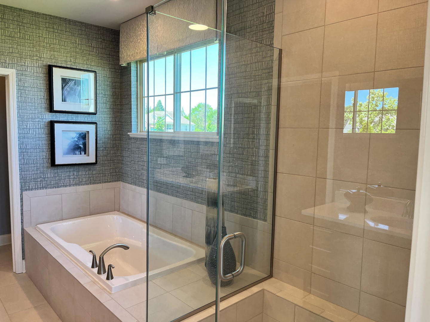 1160 Michael Road South Elgin, IL 60177 - Photo 10 of 11 Gallery Image 10