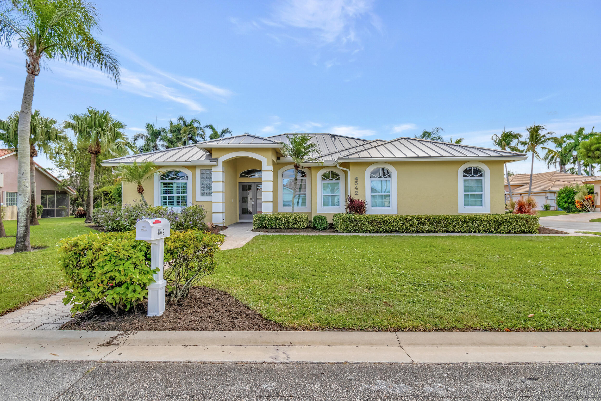 4542 Bucida Road Boynton Beach, FL 33436 - Photo 8 of 55 01