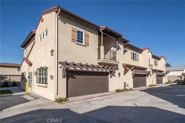 $3,350 | 961 East Phillips Boulevard, Unit 1, Pomona, CA 91766