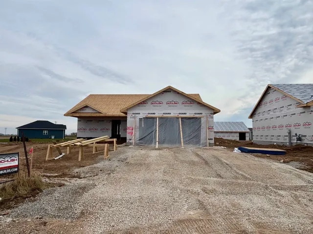 $309,900 | 1102 Bonny Lane, Chilton, WI 53014