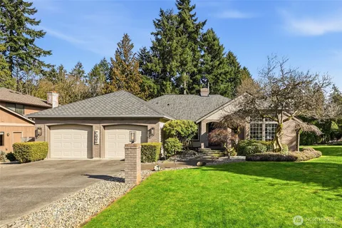 $850,000 | 7223 65th Avenue West, Lakewood, WA 98499