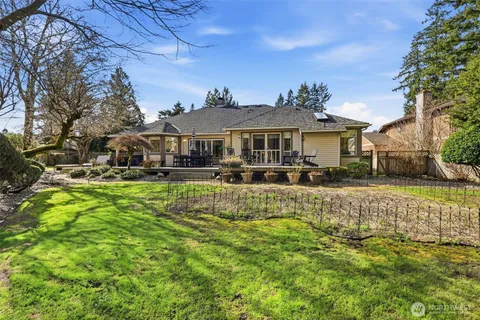 $850,000 | 7223 65th Avenue West, Lakewood, WA 98499