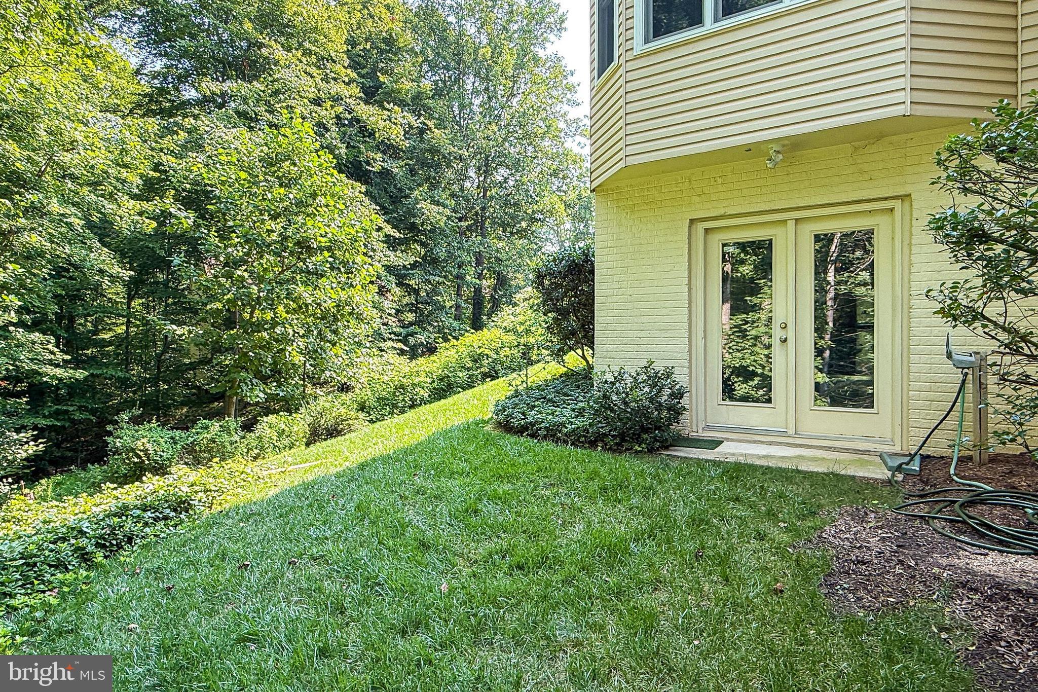 7606 Davis Field Lane Springfield, VA 22153 - Photo 50 of 55 Gallery Image 50