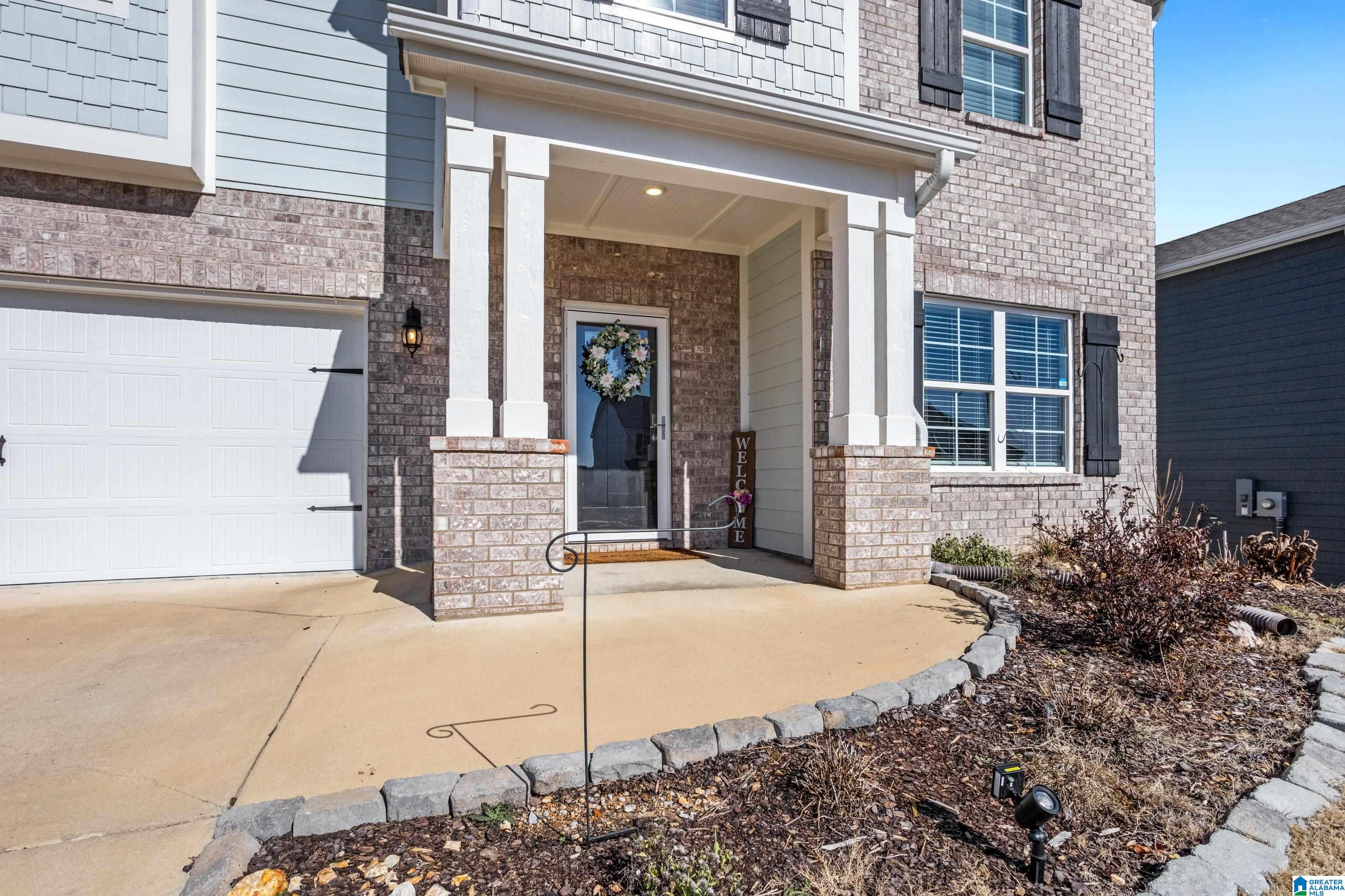 1067 Flyway View Lane Alabaster, AL 35007 - Photo 2 of 63