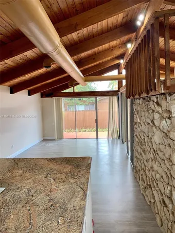 $2,700 | 11318 Southwest 114th Cir Terrace, Miami, FL 33176