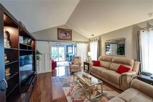 $499,999 | 3 Sophia Drive, Middle Island, NY 11953