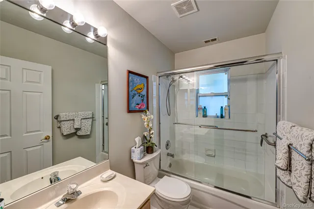 $499,999 | 3 Sophia Drive, Middle Island, NY 11953