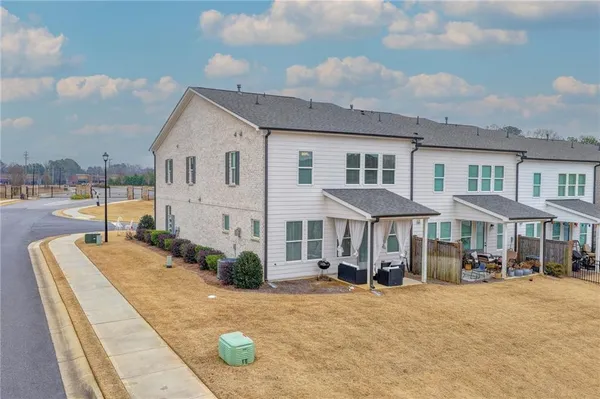 $2,900 | 6010 Bracken Brown Drive, Alpharetta, GA 30004