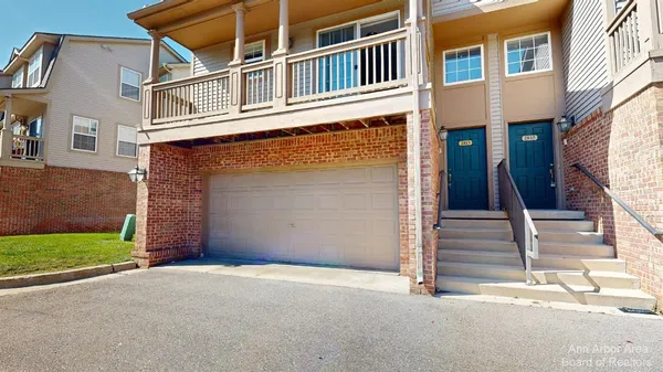 $3,100 | 2813 Barclay Way, Ann Arbor, MI 48105