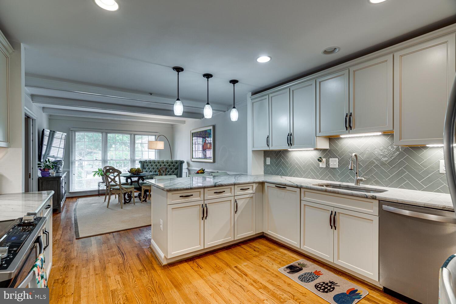 11701 Bishops Content Road Bowie, MD 20721 - Photo 4 of 38