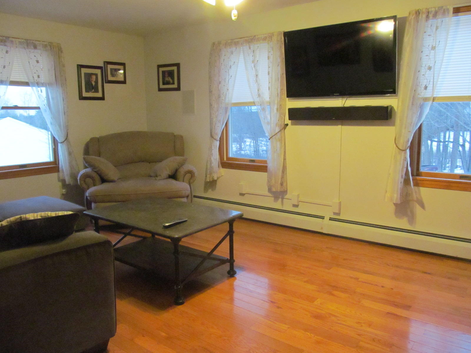 202 Lebanon Road North Berwick, ME 03906 - Photo 7 of 21 Living room