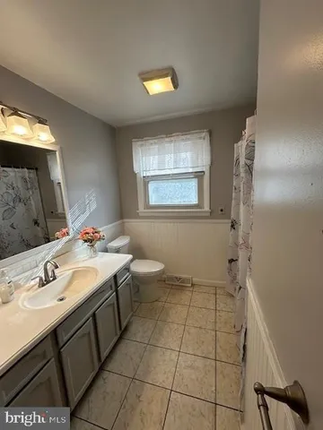 $2,150 | 120 Clarkson Drive, York, PA 17403