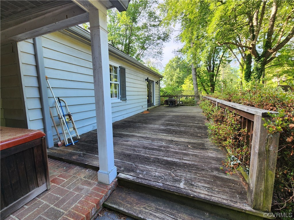 185 Washington Street Boydton, VA 23917 - Photo 42 of 45 a view of outdoor space and deck