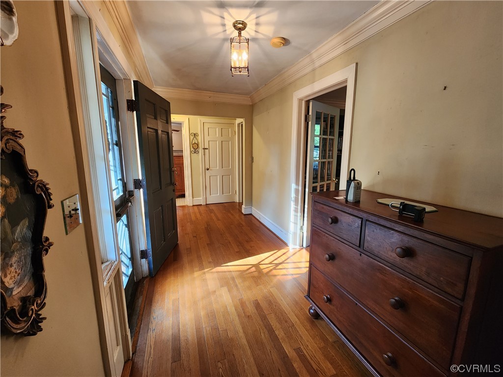 185 Washington Street Boydton, VA 23917 - Photo 8 of 45 a view of a room with wooden floor