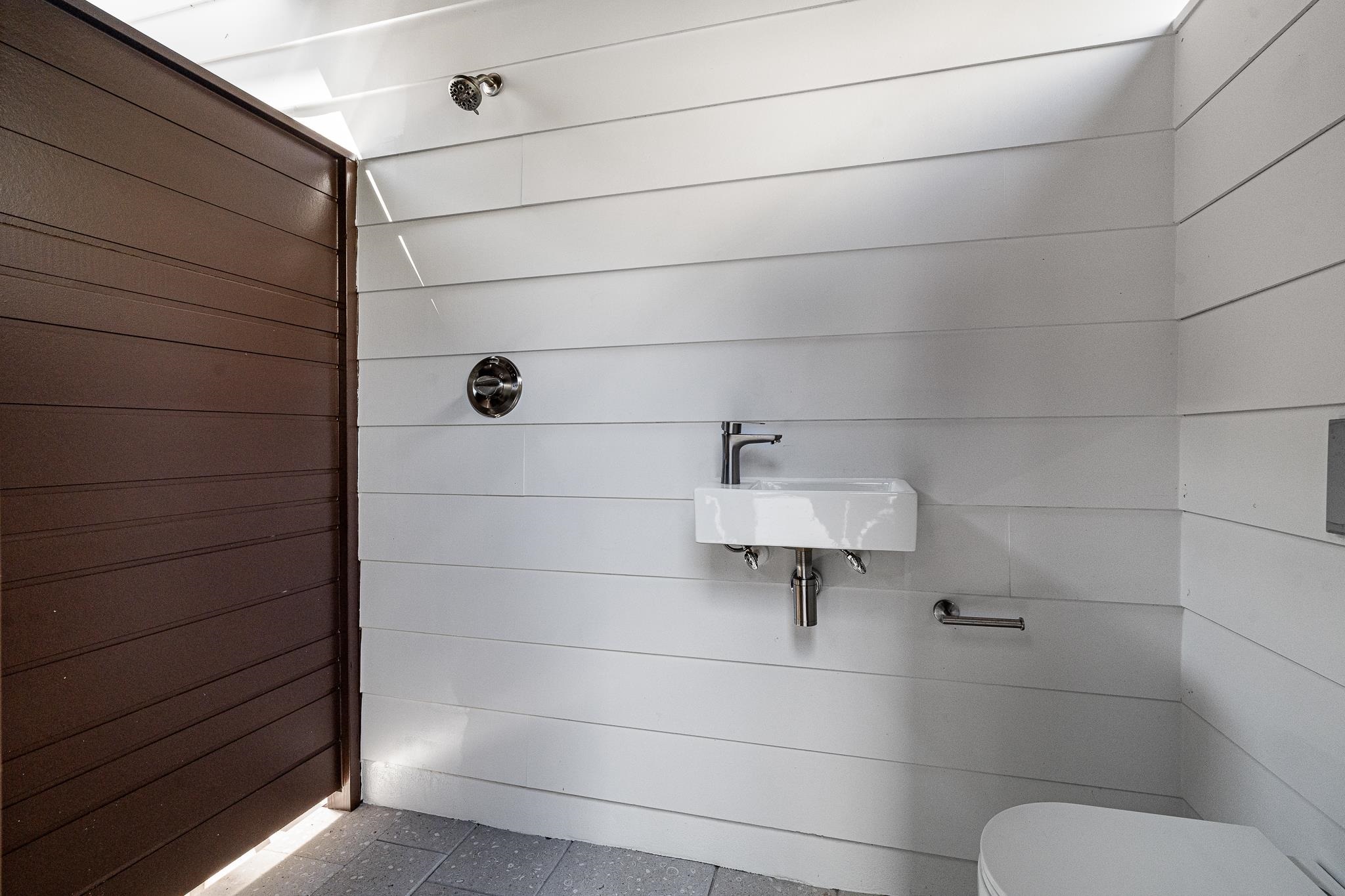 327 Minorca Avenue St. Augustine, FL 32080 - Photo 44 of 74 a bathroom with a toilet