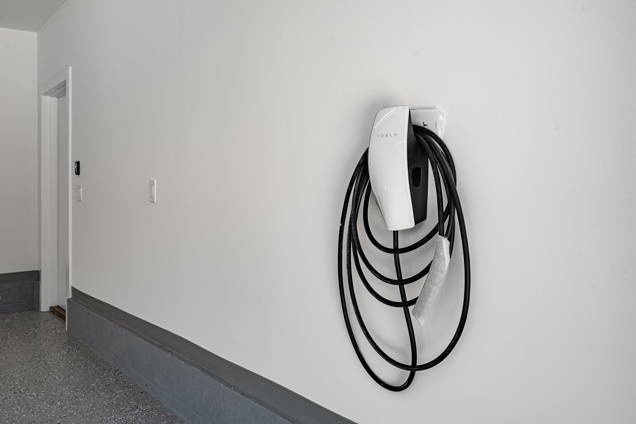 327 Minorca Avenue St. Augustine, FL 32080 - Photo 69 of 74 a picture of white wall with a close up of a wall