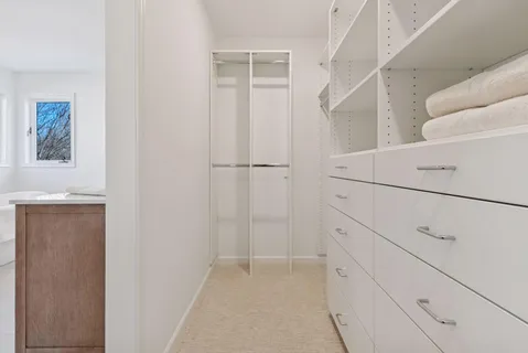 $1,775,000 | 350 Ferndale Road North, Wayzata, MN 55391