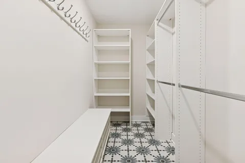 $1,775,000 | 350 Ferndale Road North, Wayzata, MN 55391