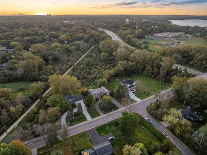 $1,775,000 | 350 Ferndale Road North, Wayzata, MN 55391
