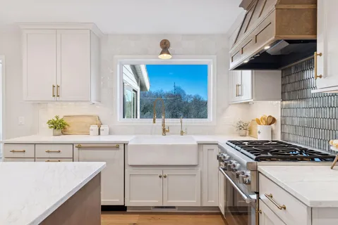 $1,775,000 | 350 Ferndale Road North, Wayzata, MN 55391