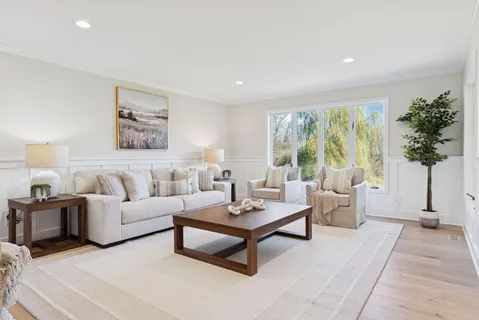 $1,775,000 | 350 Ferndale Road North, Wayzata, MN 55391