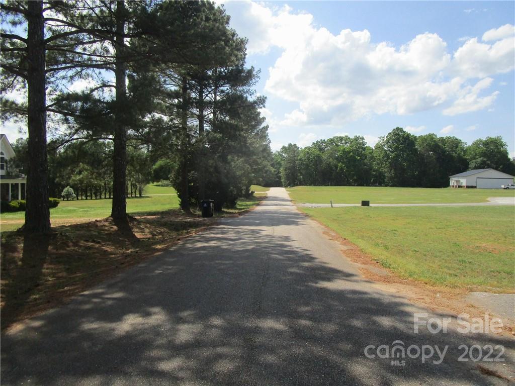 29 Aeronca Road Belton, SC 29627 - Photo 4 of 18 a view of a park with large trees