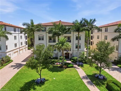 $1,175,000 | 16378 Viansa Way, Unit 202, Naples, FL 34110
