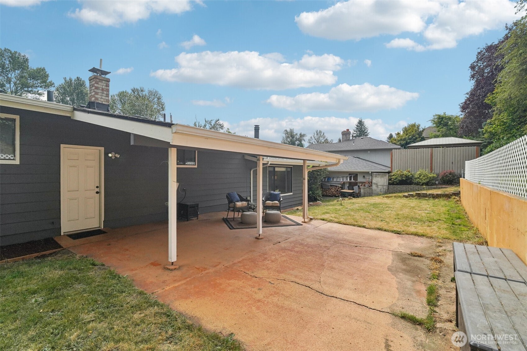 2209 Jones Avenue Northeast Renton, WA 98056 - Photo 27 of 30 Gallery Image 27