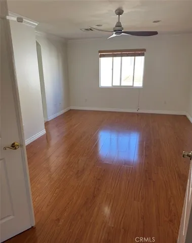 $7,500 | 10007 White Oak Avenue, Northridge, CA 91325