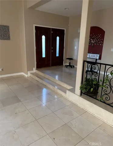 $7,500 | 10007 White Oak Avenue, Northridge, CA 91325